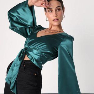 NWT Lulu’s Every Excuse Emerald Green Satin Tie-Front Bell Sleeve Top size XL
